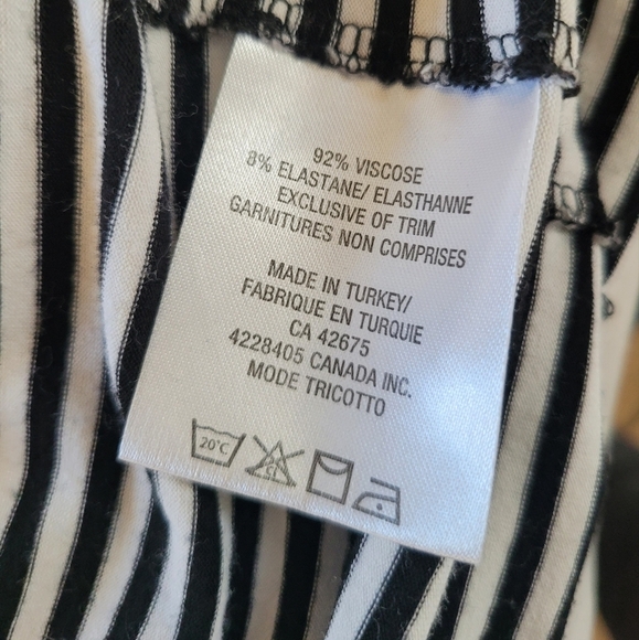 Tricotto | Black & White Stripped Long Skirt with Front slit & Elastic at Waist - Picture 6 of 9